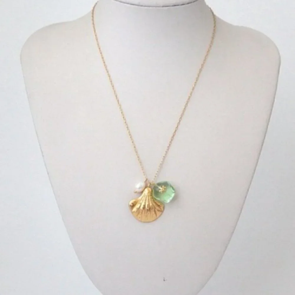 Tory Burch Charm Necklace Gold Shell Pearl Green Pendant Layering Necklace